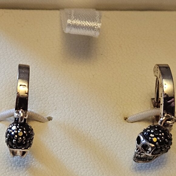 Thomas Sabo sterling silver skull earrings 925 blackened, black zirconium - Picture 1 of 16